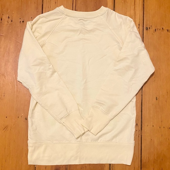 Olivia Parker Plush Fleece Crew Neck Sweatshirt
Size M - Picture 4 of 4